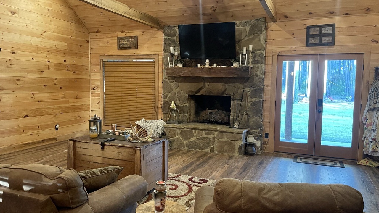 Photo of Livingroom in Sturgis
