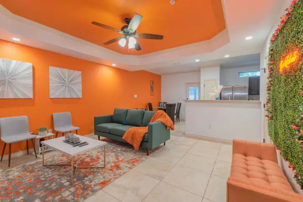 Photo of Livingroom in Live Oak