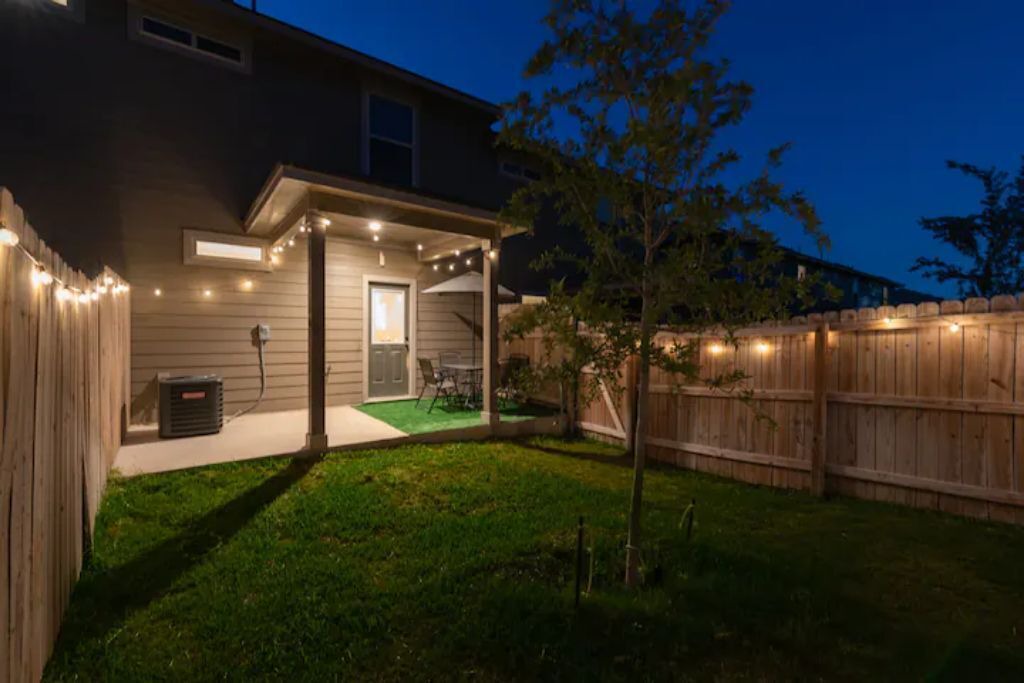 Photo of Outdoor in Live Oak
