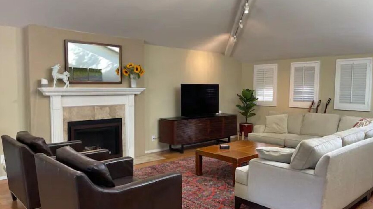 Photo of Livingroom in San Rafael