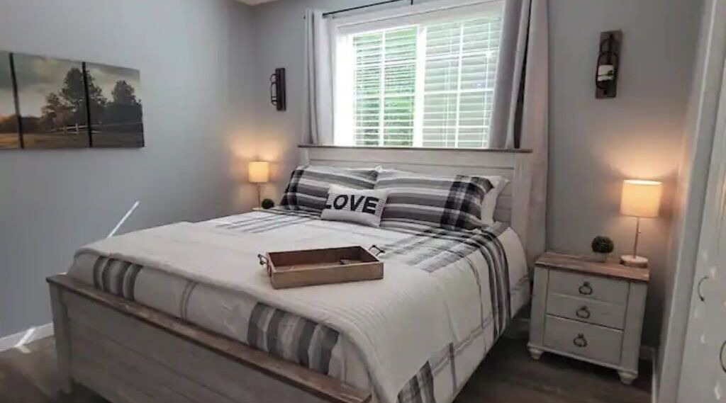 Photo of Bedroom in Fostoria