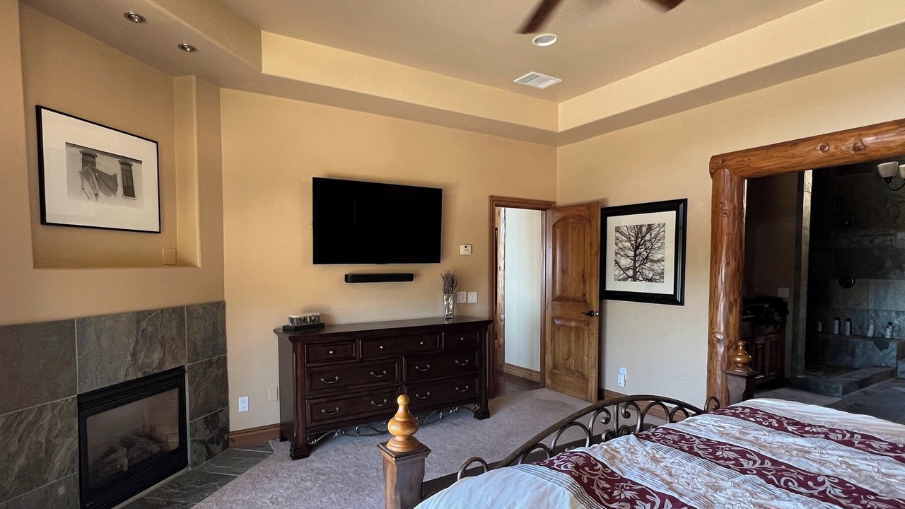 Photo of Bedroom in Forest Meadows