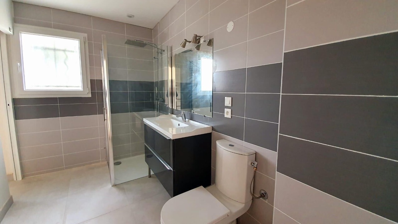 Photo of Bathroom in Lavaur