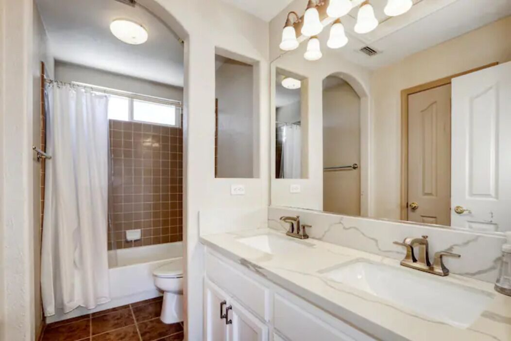 Photo of Bathroom in Elk Grove