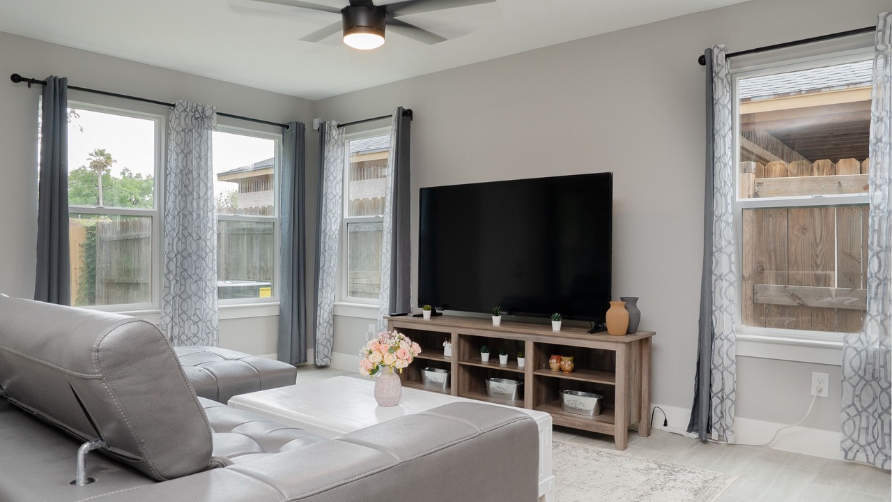 Photo of Livingroom in Houston