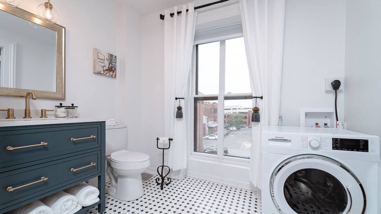 Photo of Bathroom in Troy