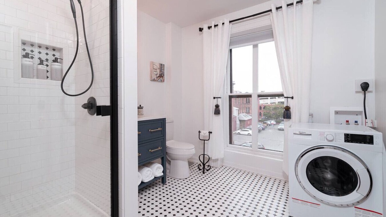 Photo of Bathroom in Troy