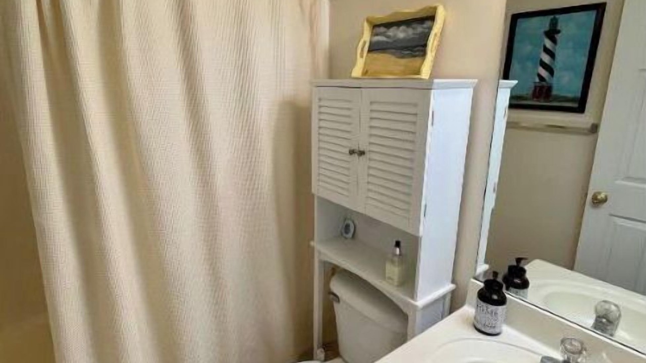 Photo of Bathroom in Tranquil Harbour