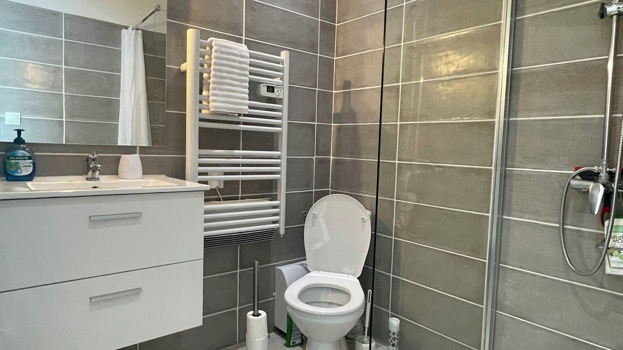 Photo of Bathroom in Fondettes