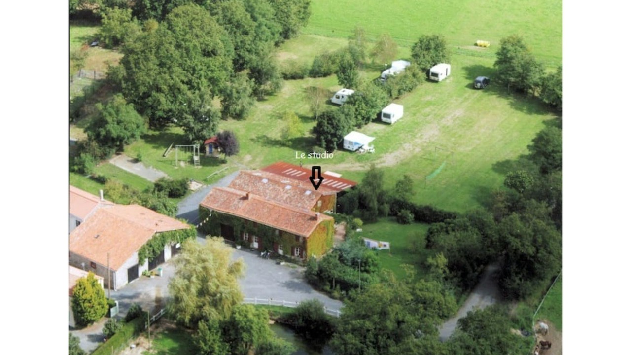 Photo of Outdoor in Saint-Hilaire-de-Loulay