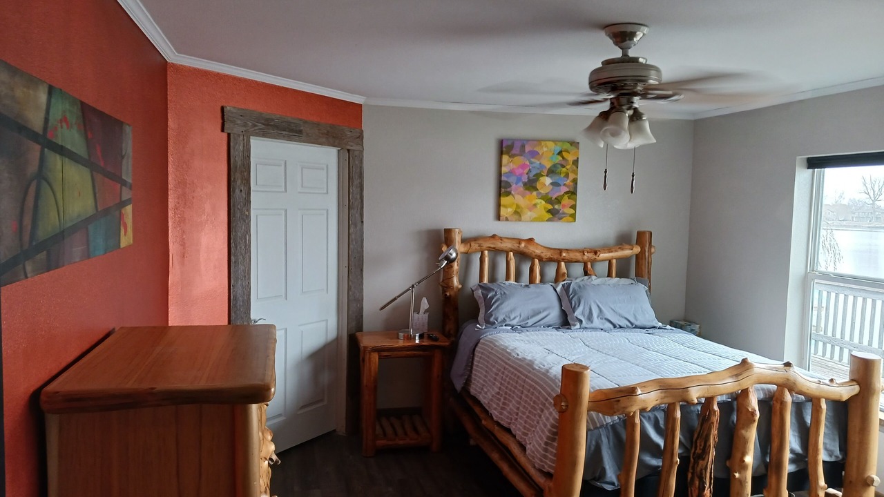Photo of Bedroom in Big Lake