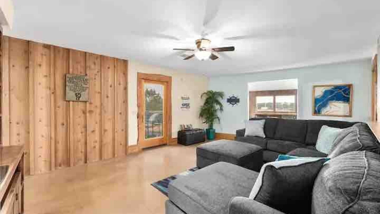 Photo of Bedroom in Lakewood Estates