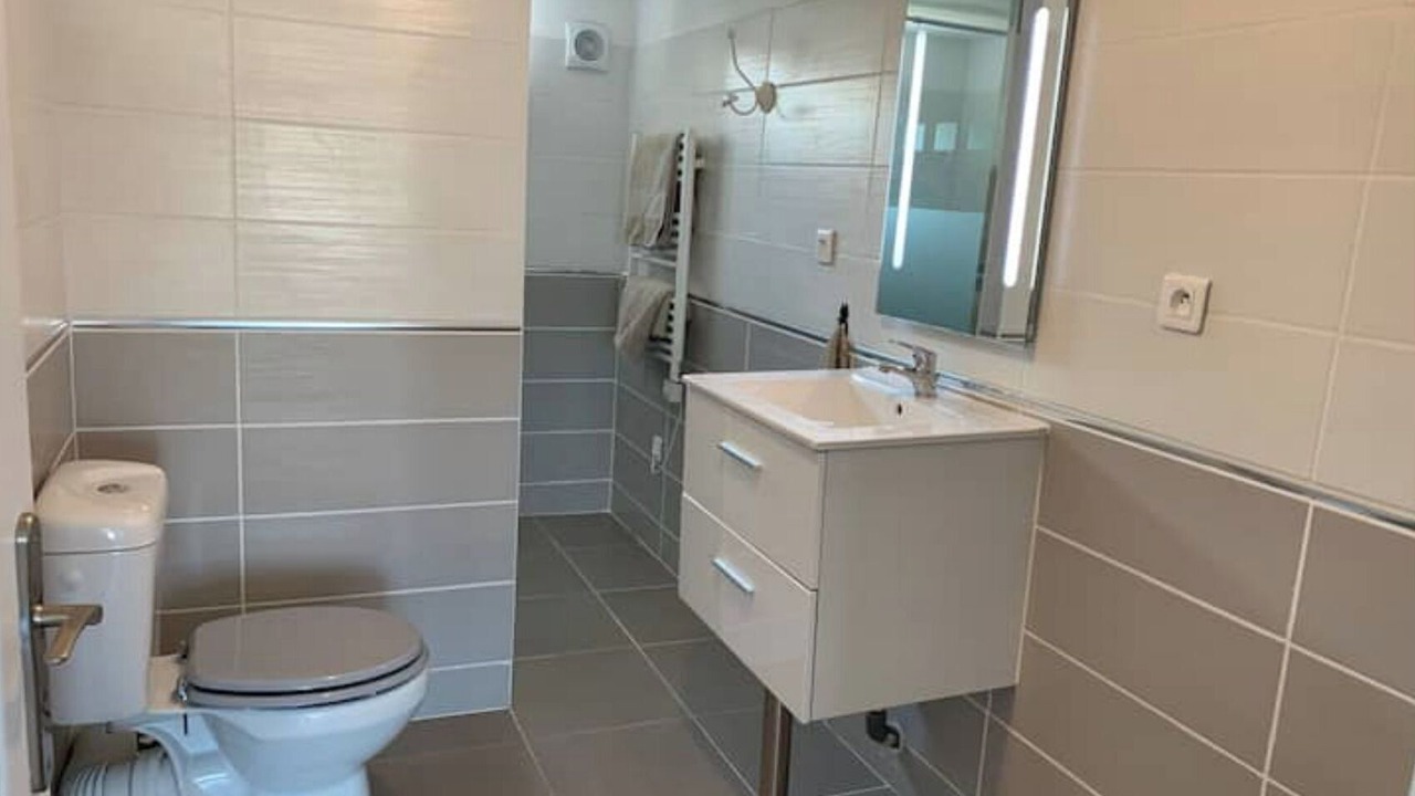 Photo of Bathroom in Fondettes