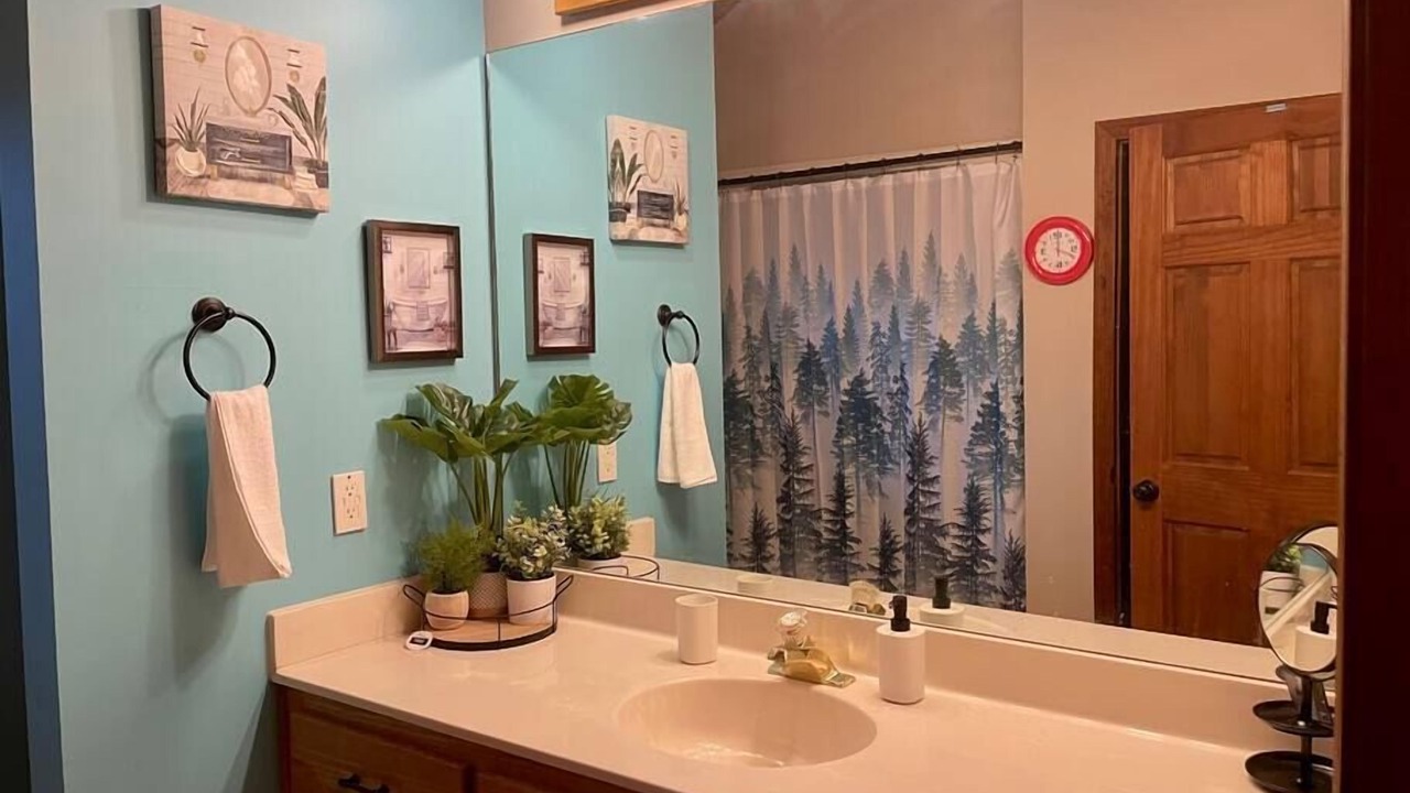 Photo of Bathroom in Jacksboro