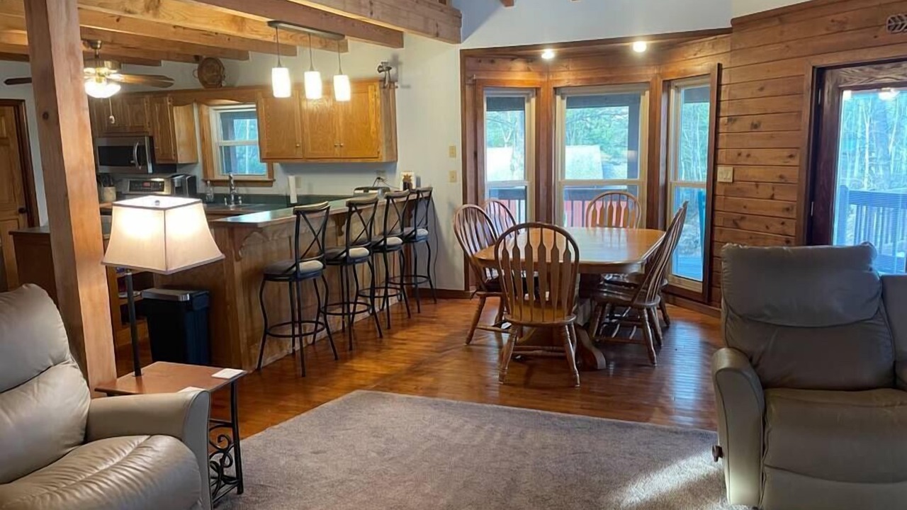 Photo of Bedroom in Jacksboro
