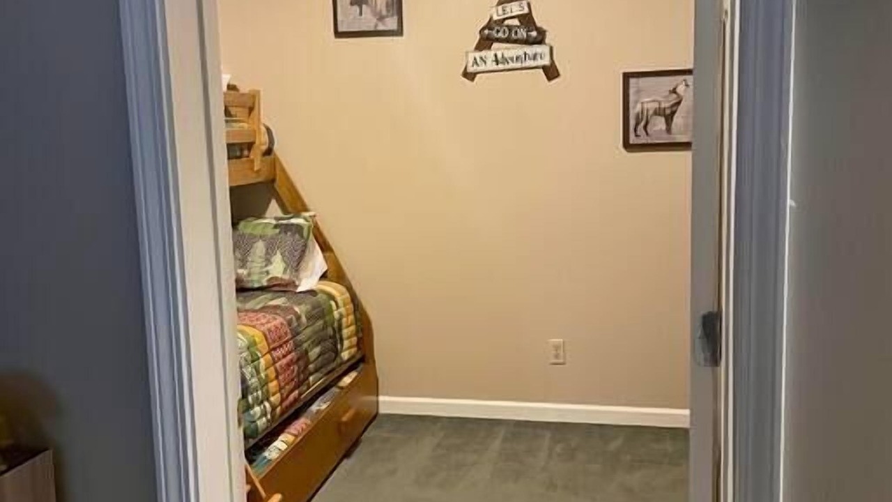 Photo of Bedroom in Jacksboro