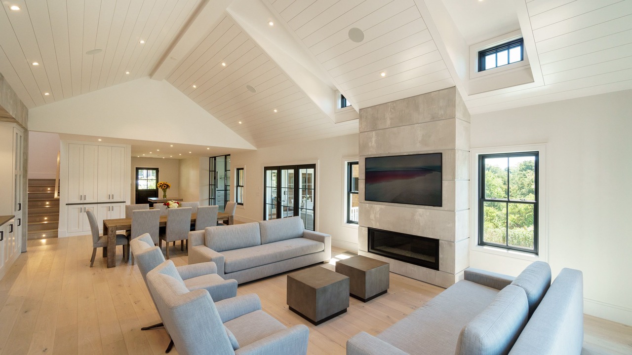 Photo of Livingroom in Nantucket Town