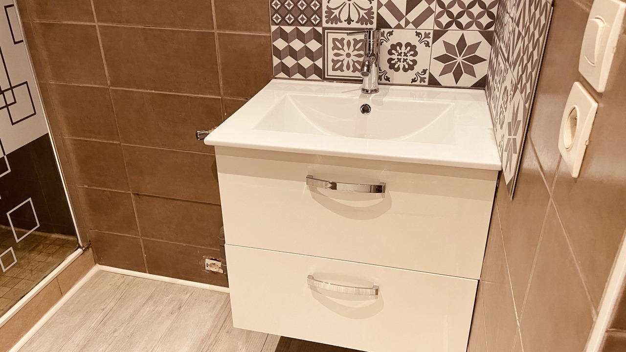 Photo of Bathroom in Maladiere