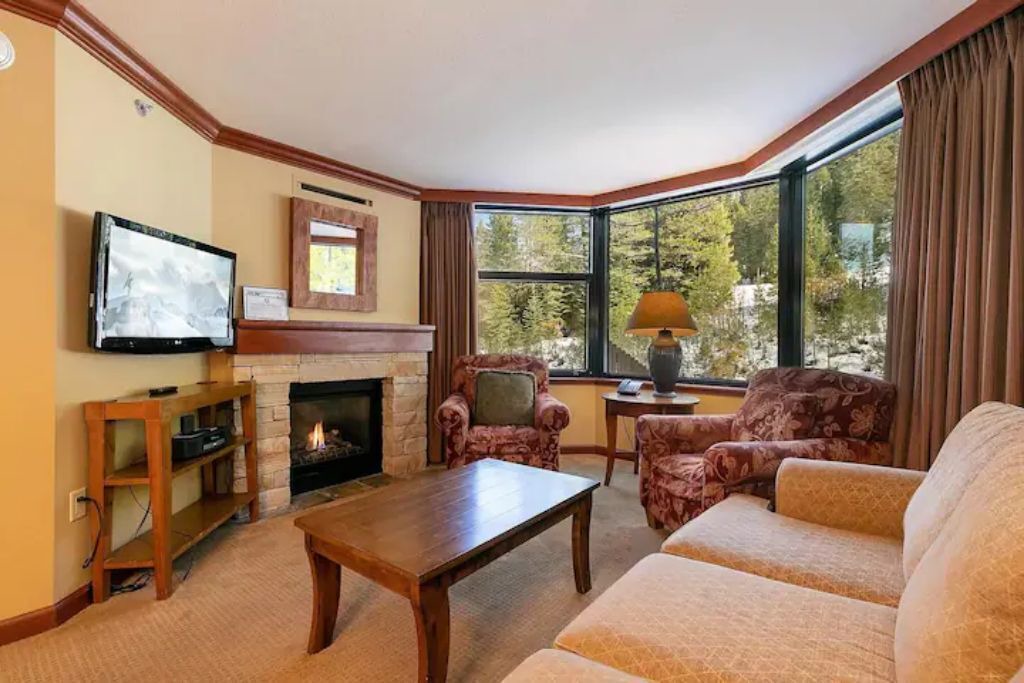 Photo of Livingroom in Olympic Valley