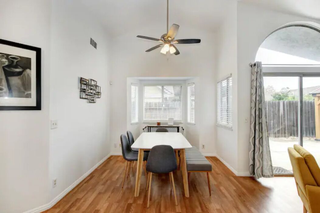 Photo of Others in Hood