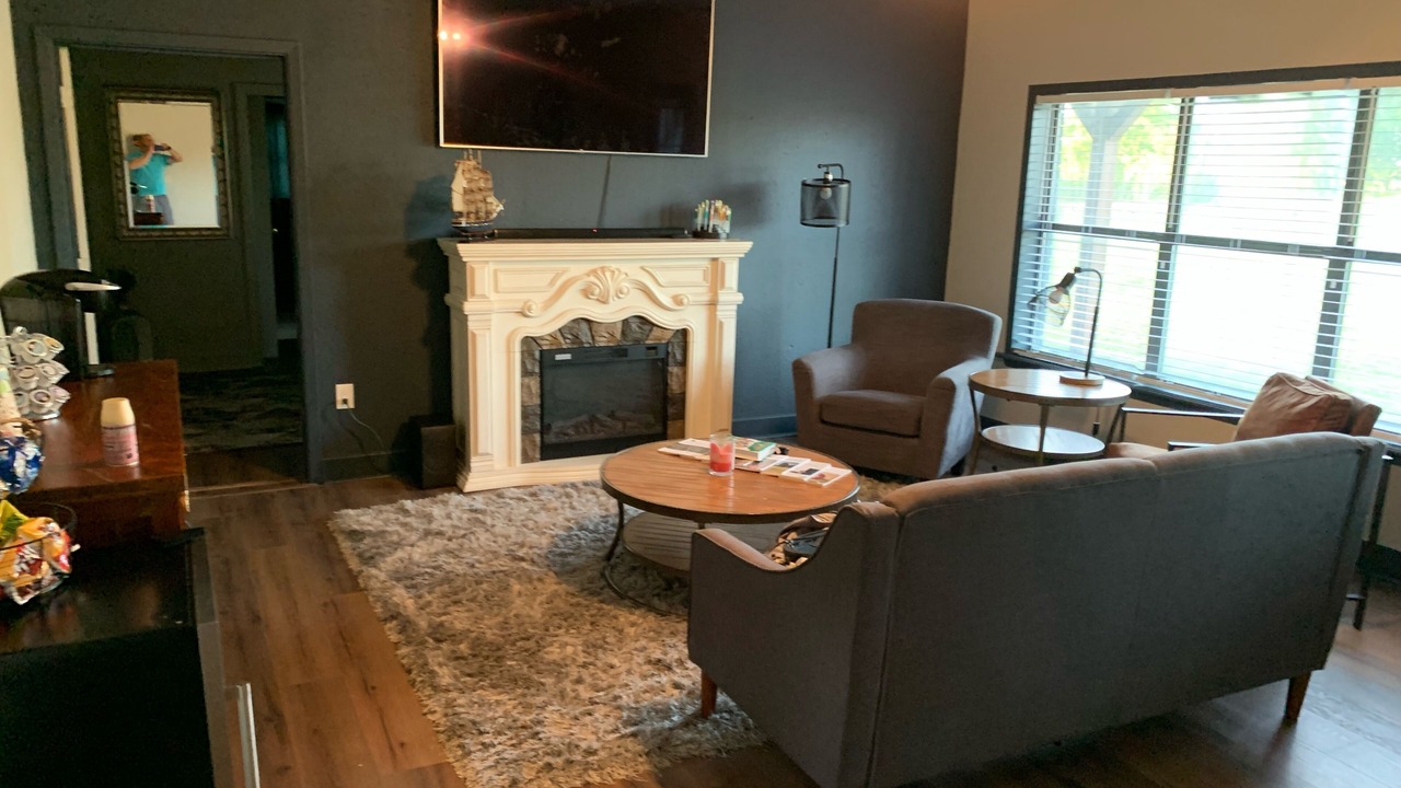Photo of Livingroom in Taylor
