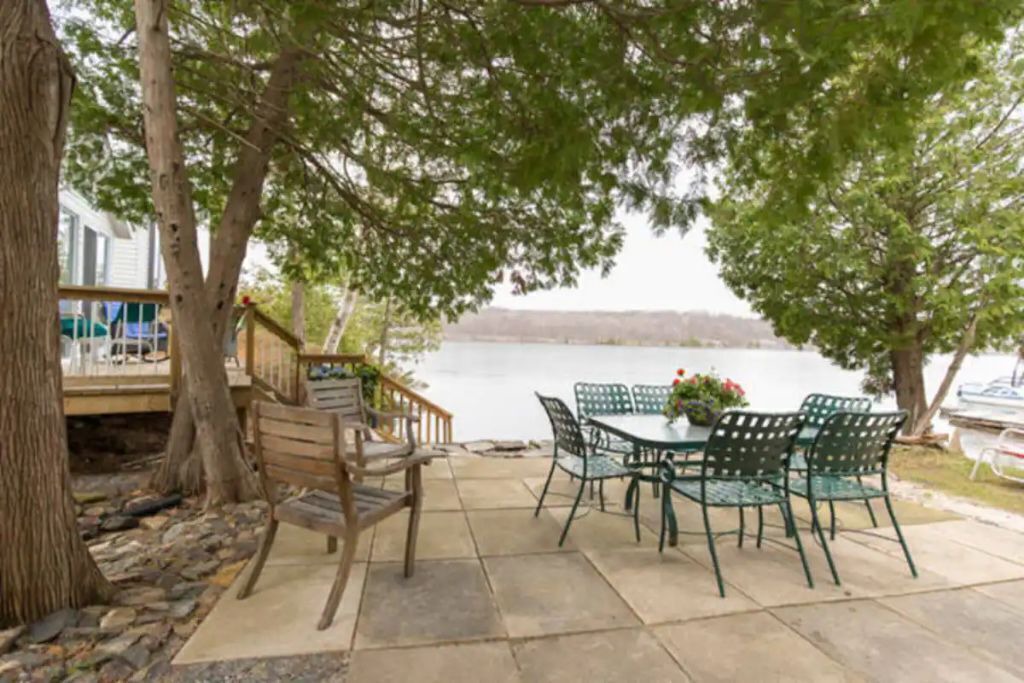Photo of Outdoor in Frontenac