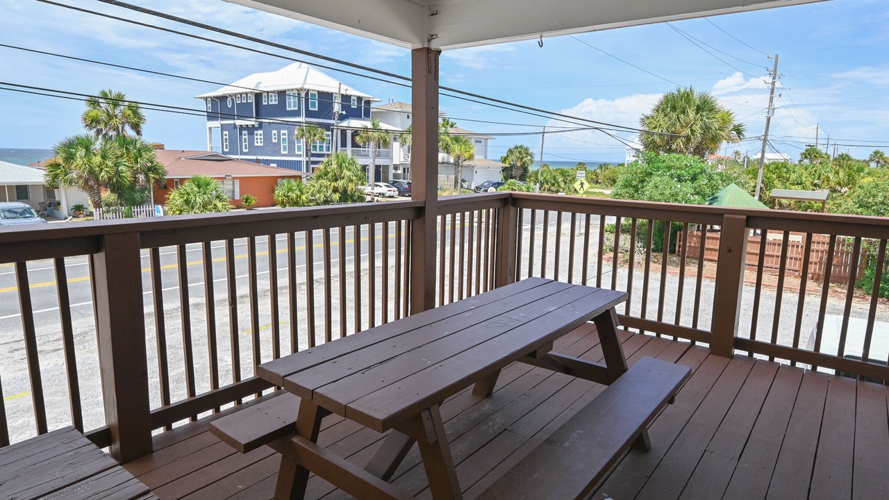 Photo of Patio Balcony in Kiska Beach