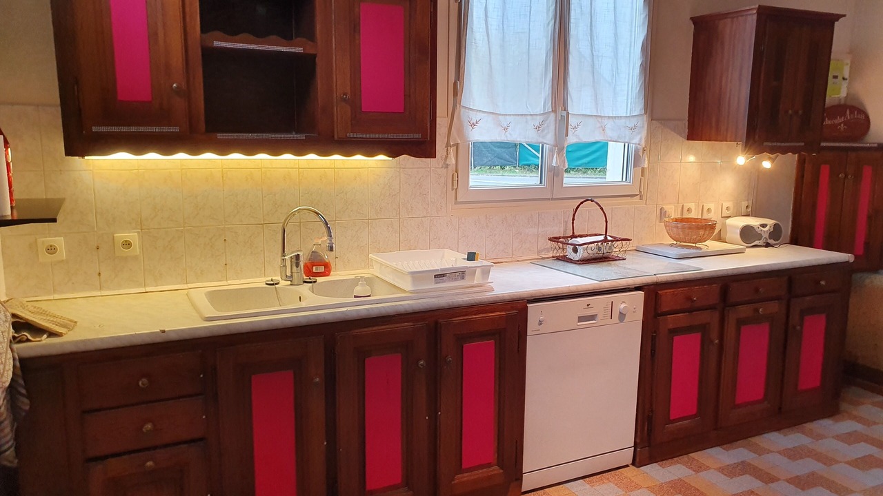 Photo of Kitchen in La Chapelle-sur-Loire