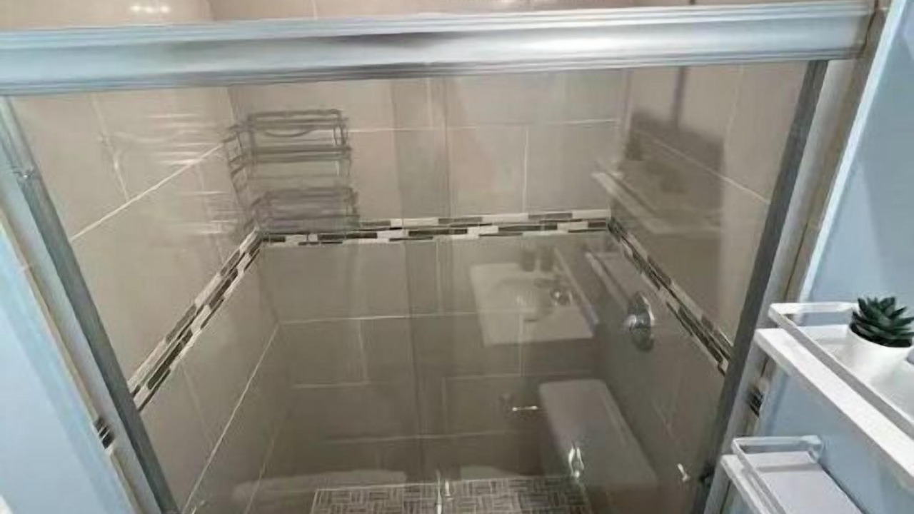 Photo of Bathroom in Lake Ridge