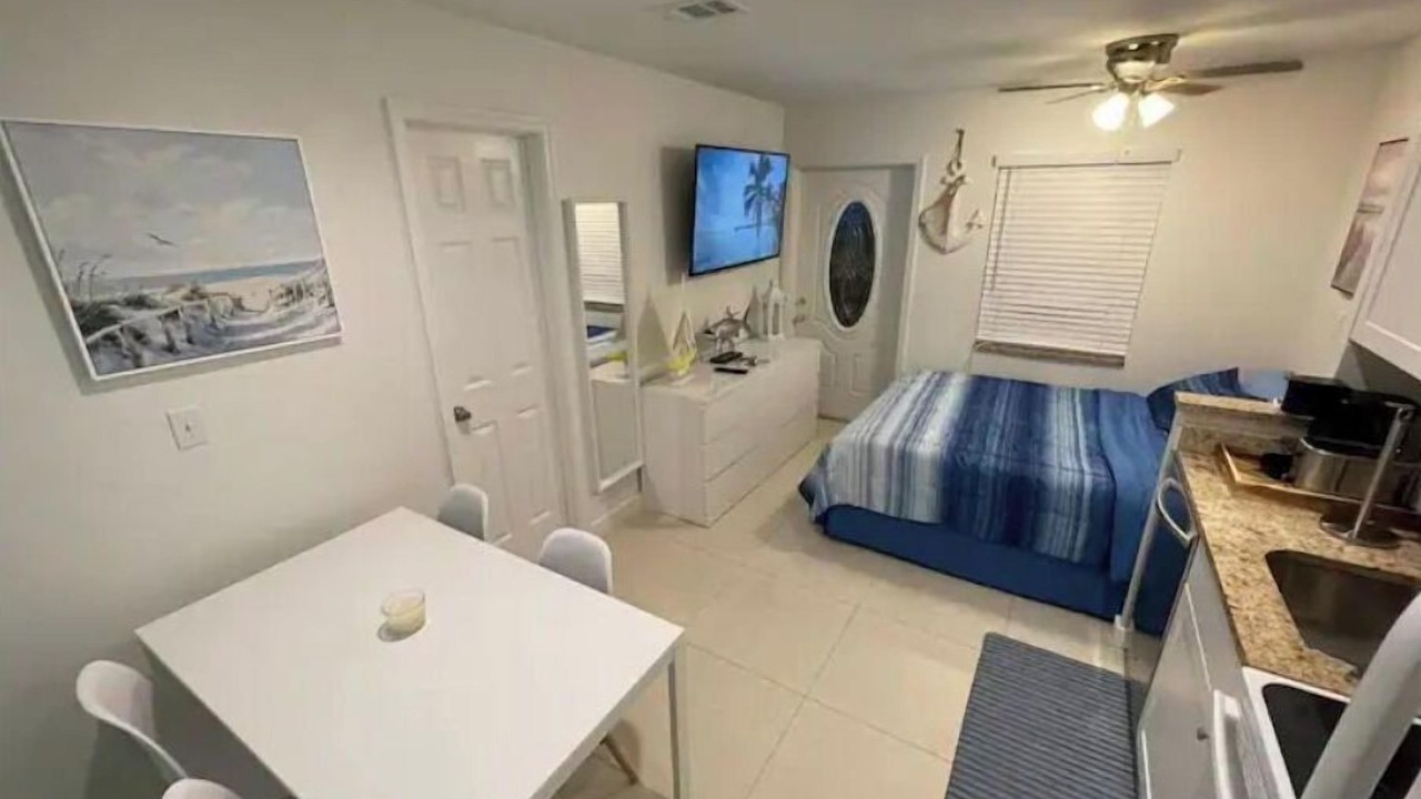 Photo of Bedroom in Lake Ridge