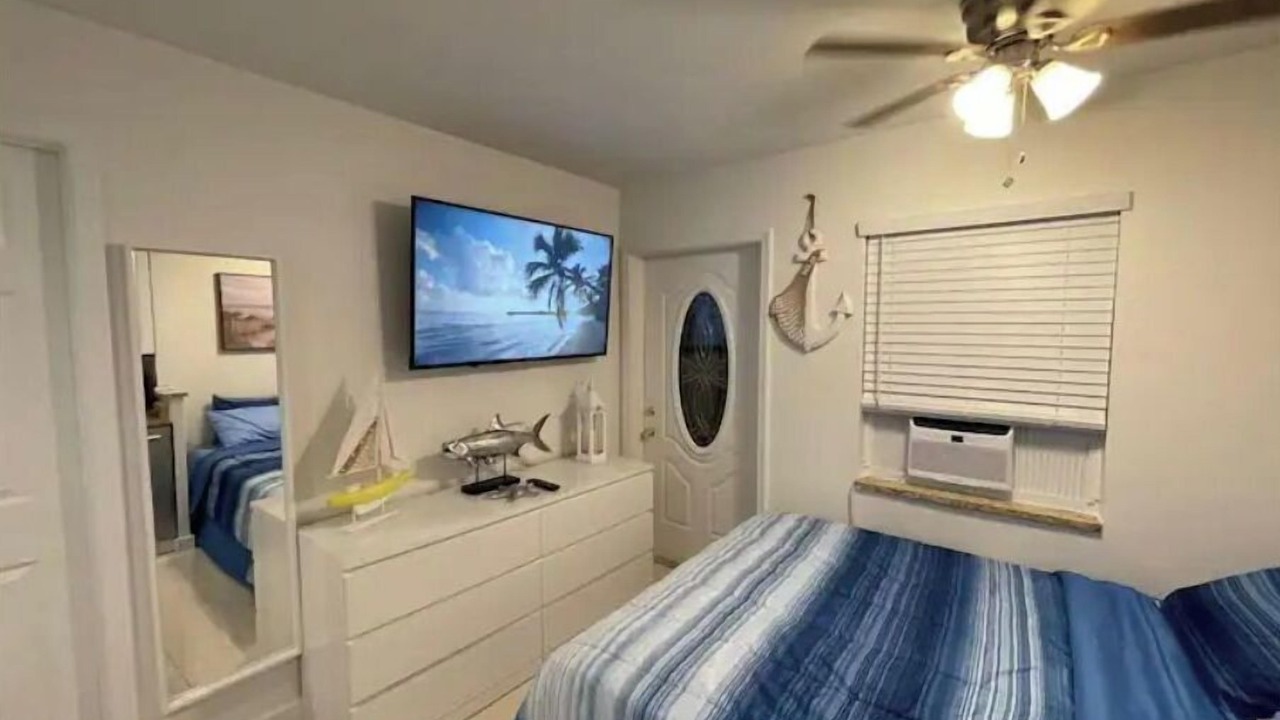 Photo of Bedroom in Lake Ridge