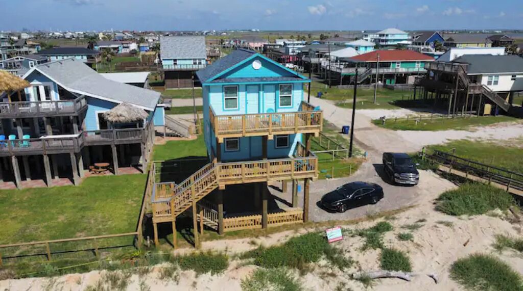Photo of Others in Surfside Beach
