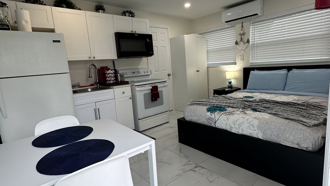 Photo of Bedroom in Lake Ridge