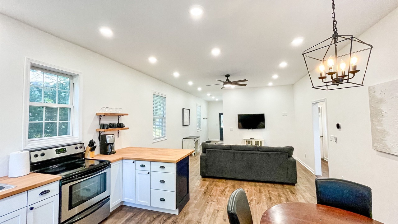 Photo of Bedroom in Pacific