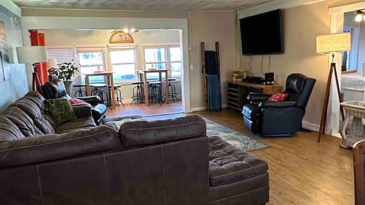 Photo of Livingroom in Verona Beach