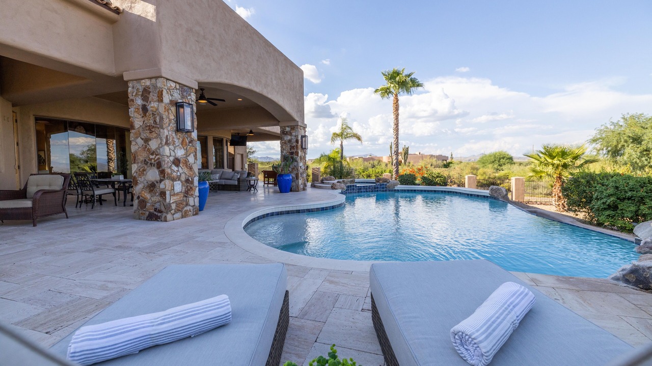 Photo of Outdoor in Sunrise Desert Vistas