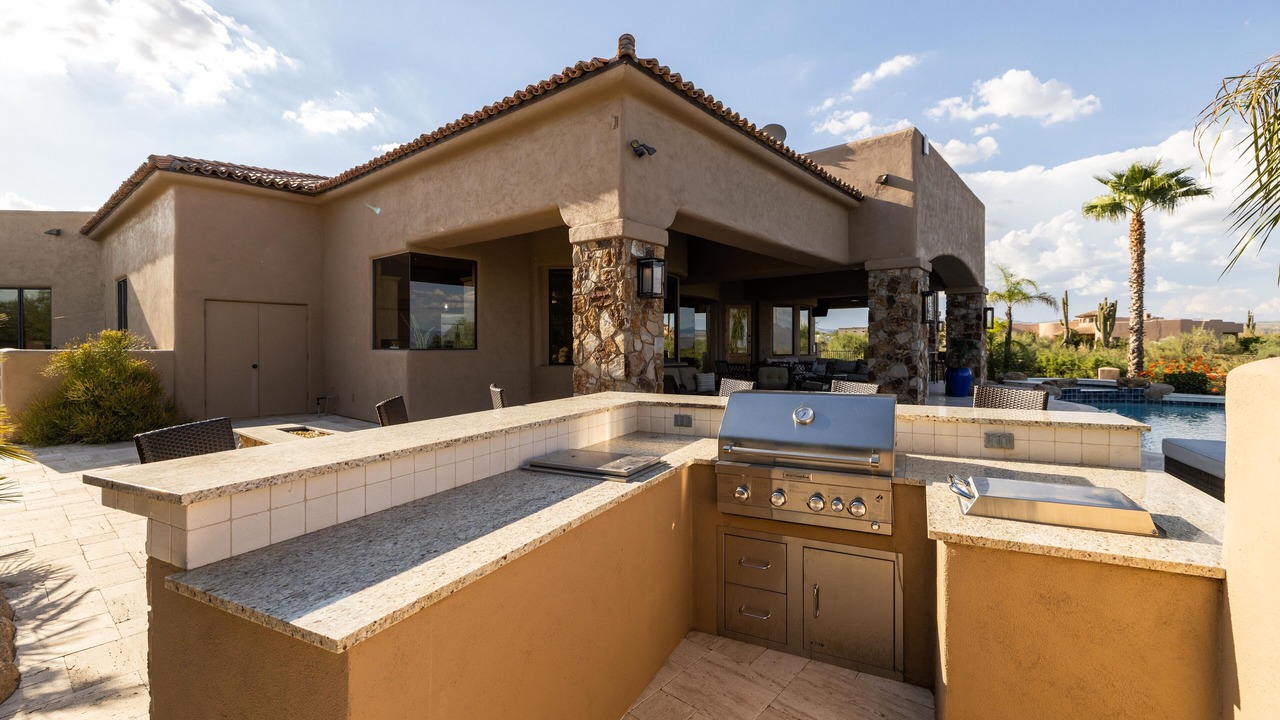 Photo of Outdoor in Sunrise Desert Vistas