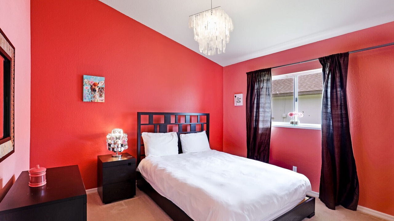 Photo of Bedroom in Pelican