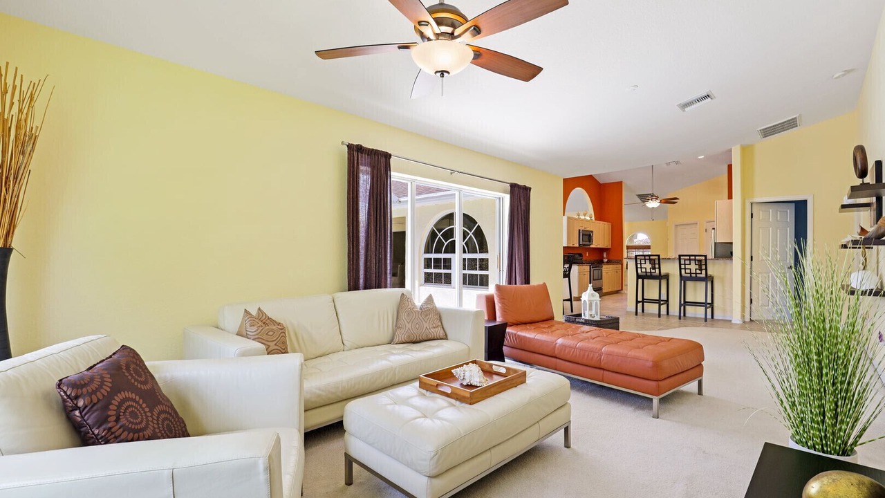 Photo of Livingroom in Pelican