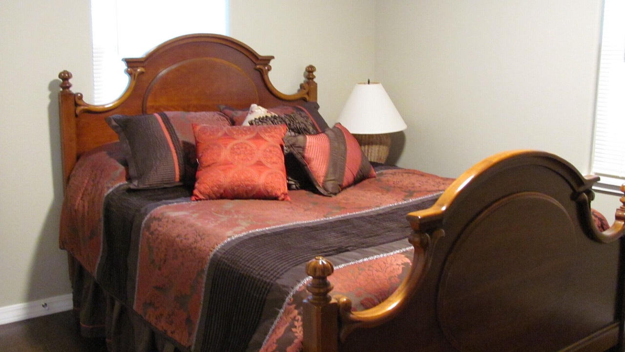 Photo of Bedroom in Atkins