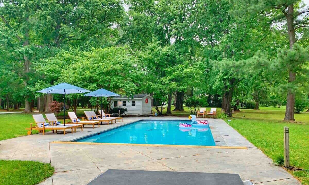 Photo of Outdoor in Unionville