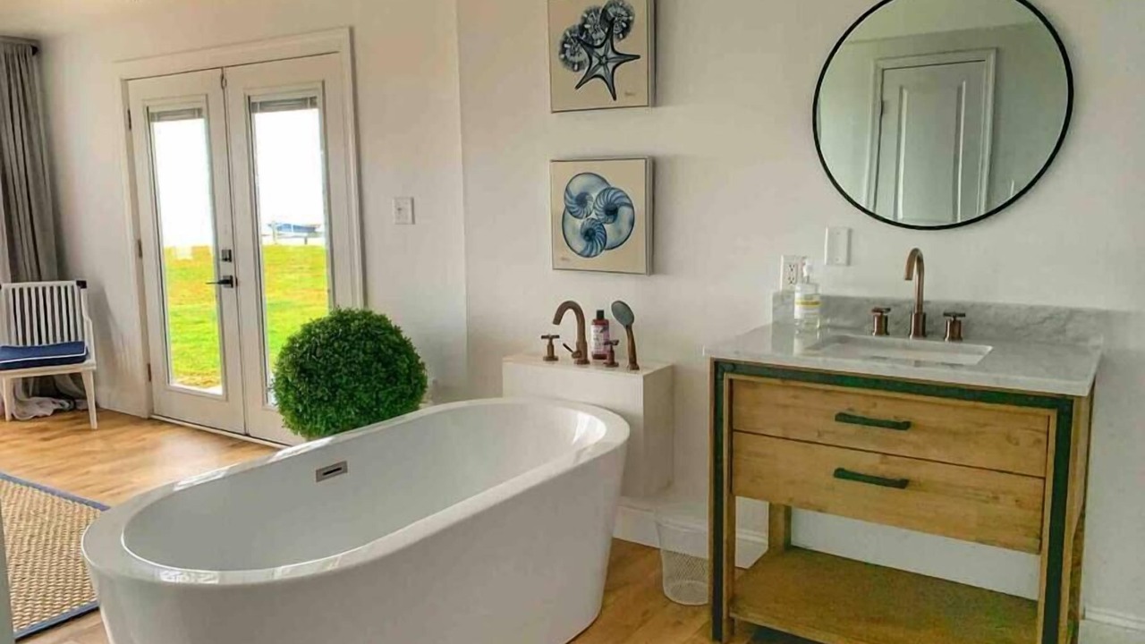 Photo of Bathroom in Neavitt