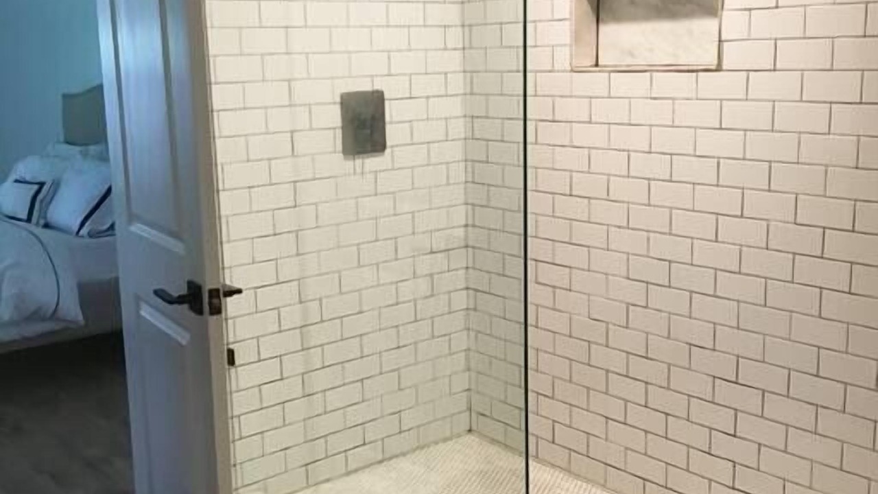 Photo of Bathroom in Neavitt