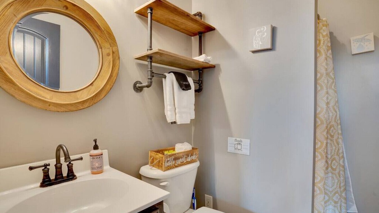 Photo of Bathroom in Wildwood
