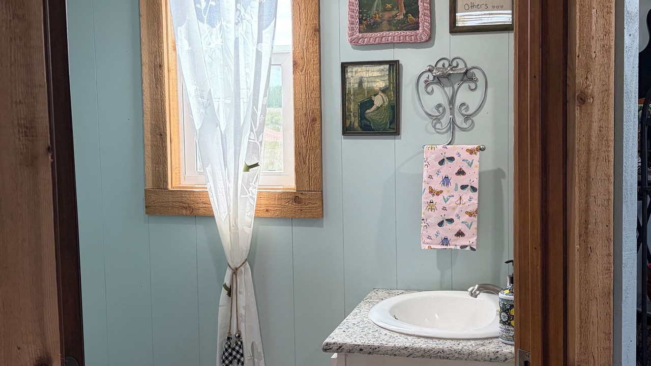 Photo of Bathroom in Carmine