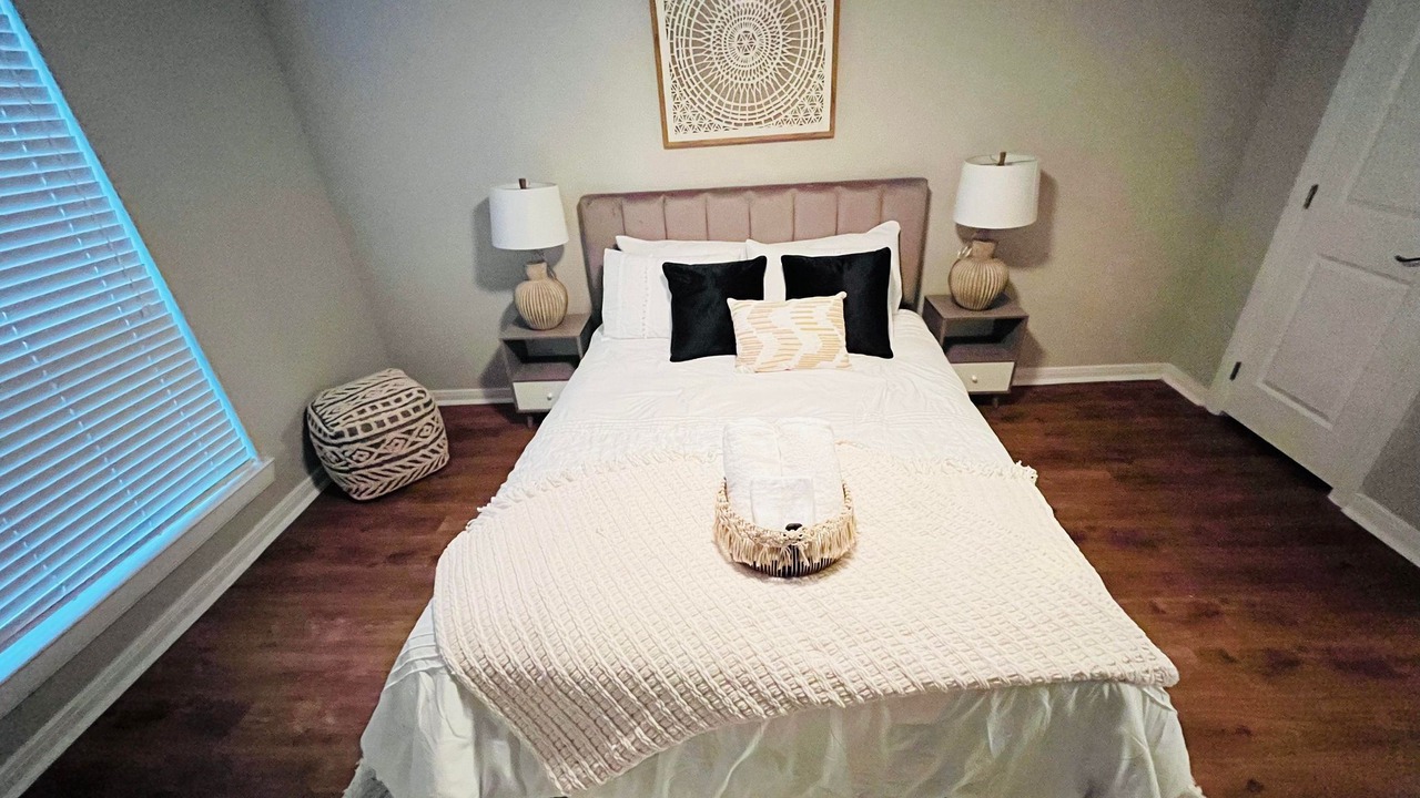 Photo of Bedroom in Garden Oaks