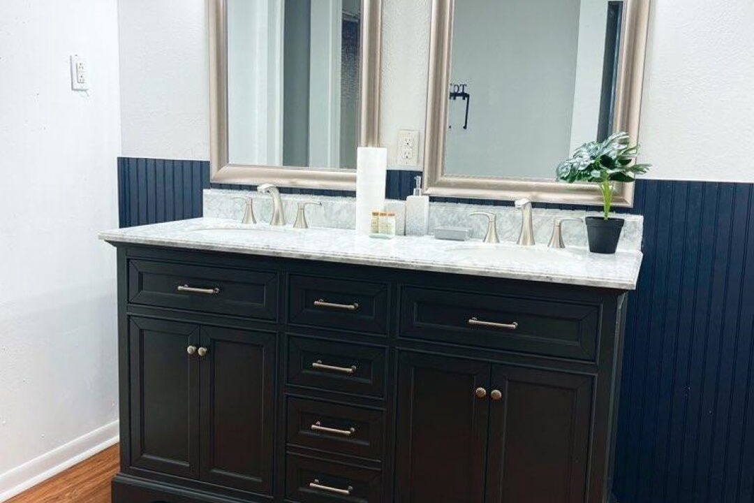 Photo of Bathroom in Grapeland