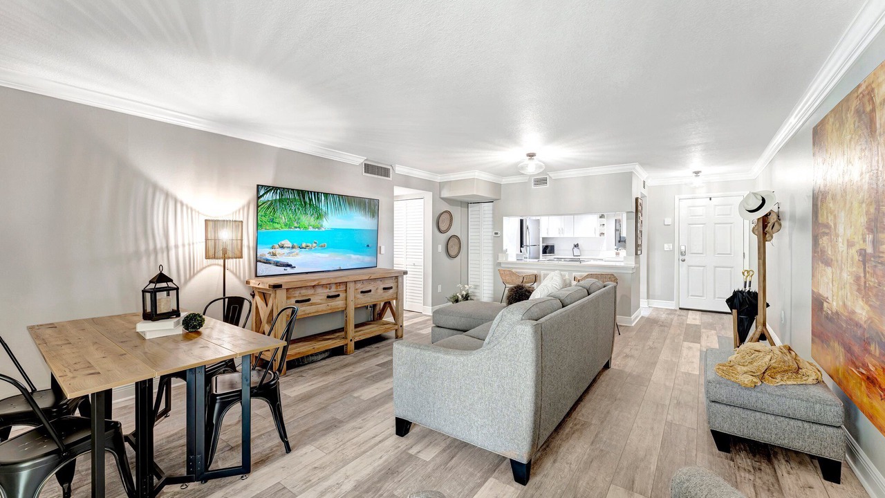 Photo of Livingroom in Belleair Beach