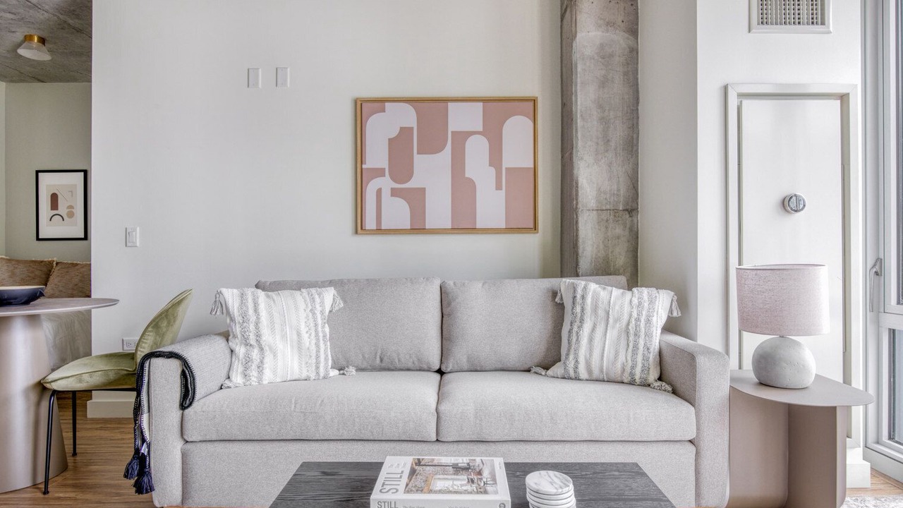 Photo of Livingroom in West Loop Gate