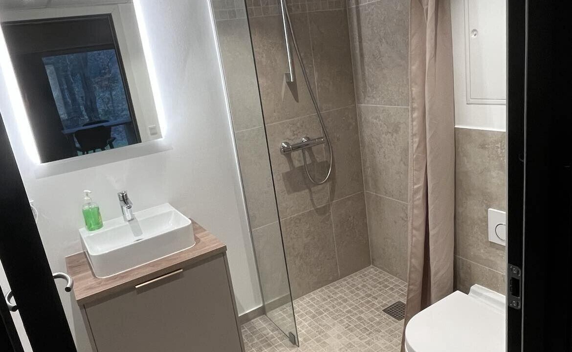 Photo of Bathroom in Vandel